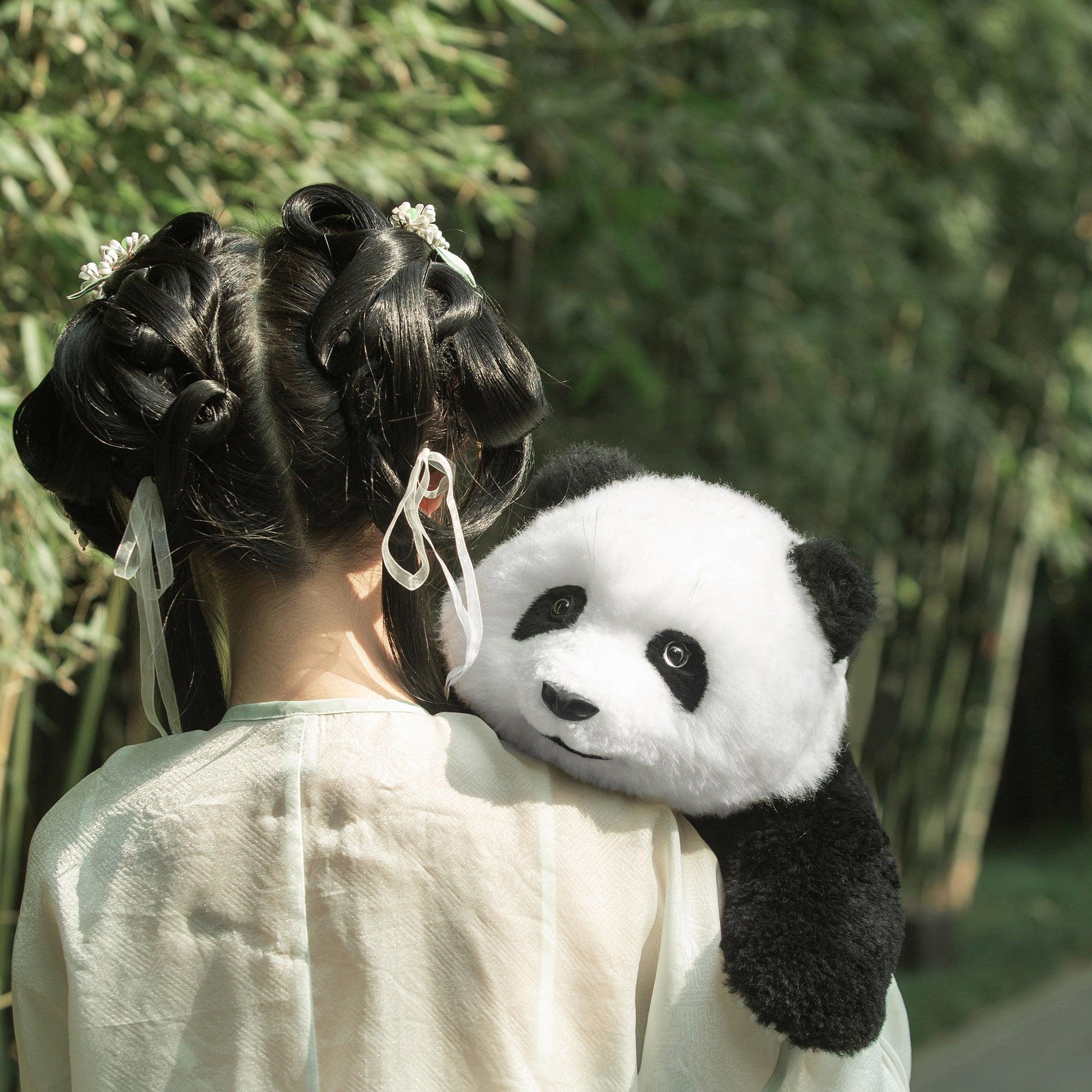 Hehua Panda Wool Plush – Weighted Collectible Gift